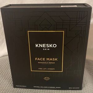 KNESKO SKIN FACE MASK
